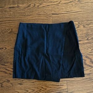 NWT Abercrombie & Fitch Black Linen Blend Faux Wrap Skort